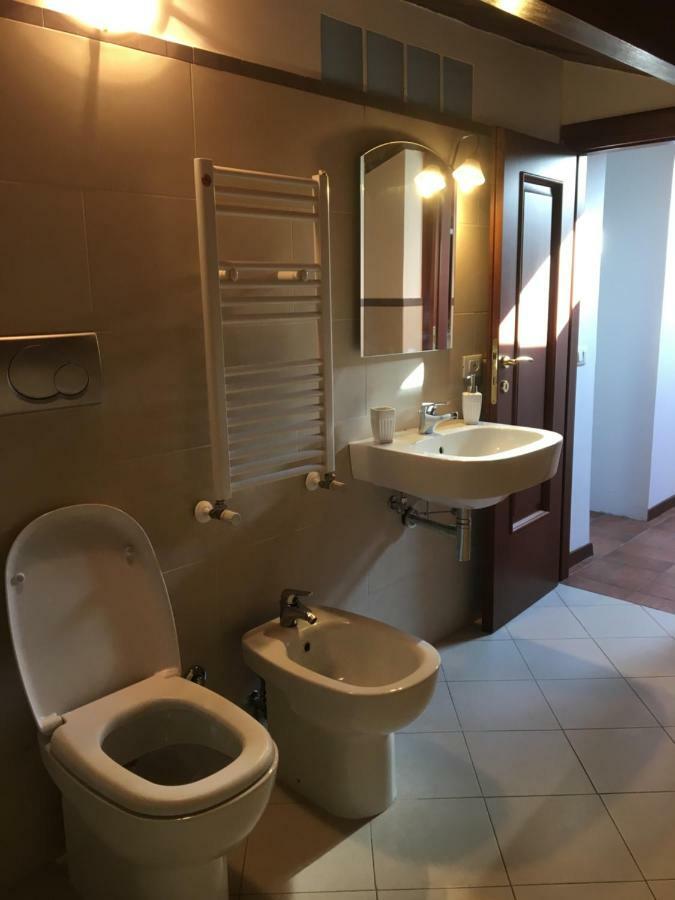 Bb Il Re Alla Reginella Guest House روما المظهر الخارجي الصورة