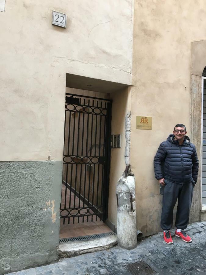 Bb Il Re Alla Reginella Guest House روما المظهر الخارجي الصورة