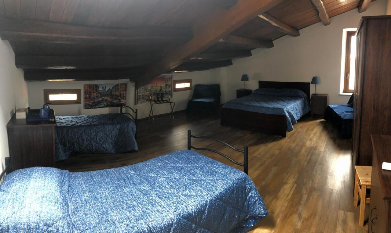 Bb Il Re Alla Reginella Guest House روما المظهر الخارجي الصورة