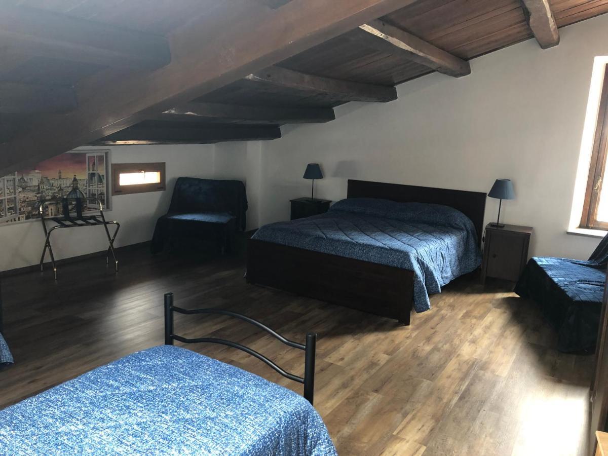 Bb Il Re Alla Reginella Guest House روما المظهر الخارجي الصورة